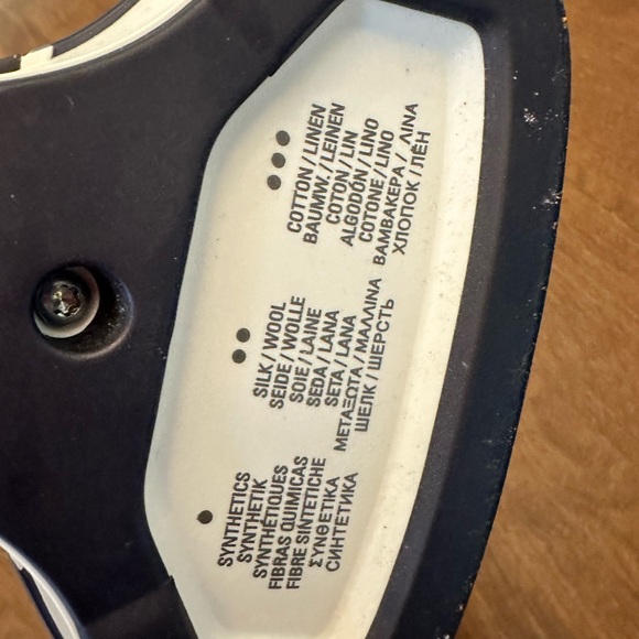 Rowenta DW8080 Pro Master Auto Shut Off Steam Iron, 330-Hole Sole Plate Blue - Picture 7 of 11